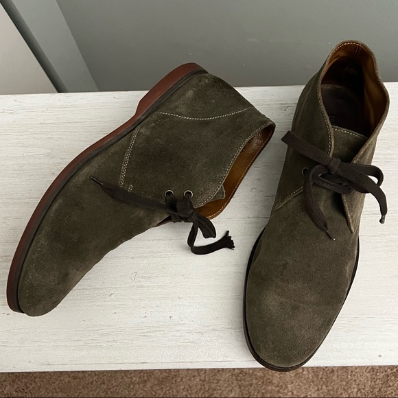 John Varvatos Other - John Varvatos Olive Green Suede Chukka Boots Size 9.5